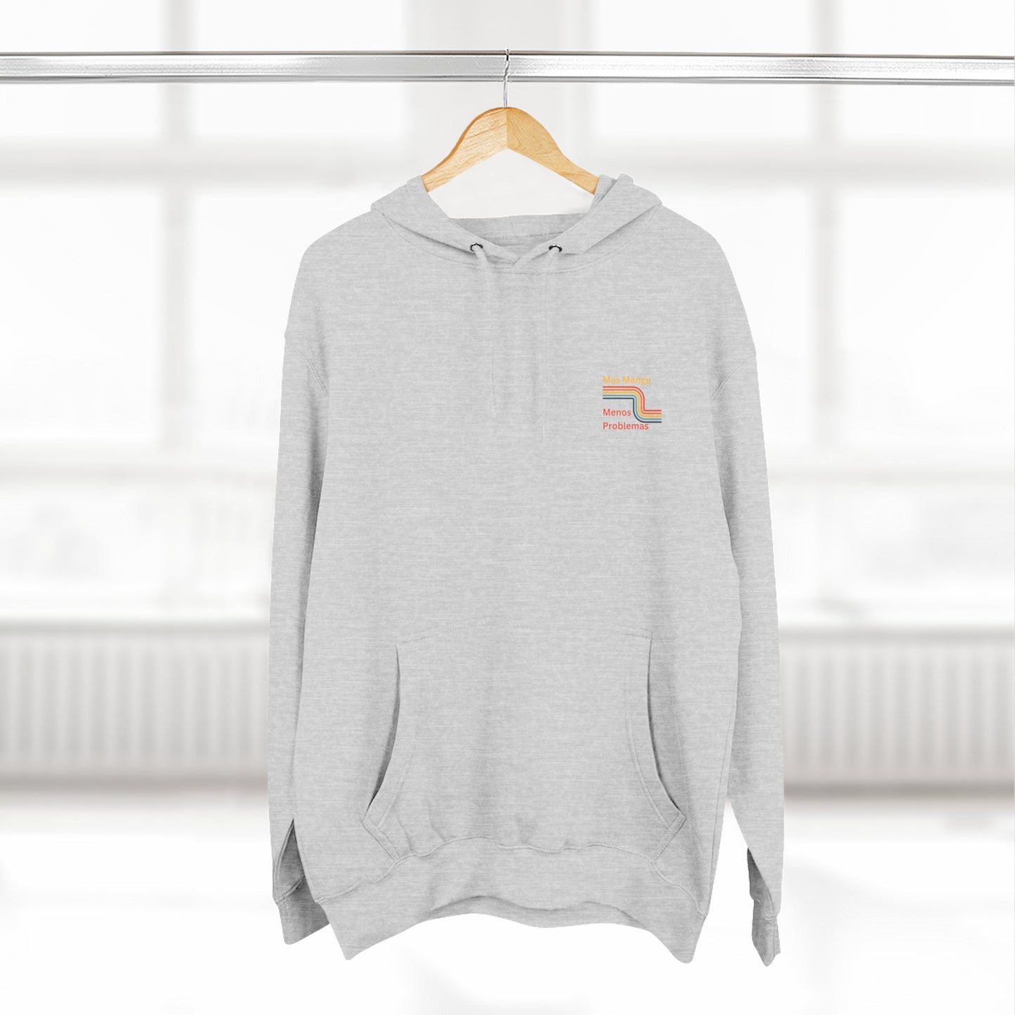 'Mas Mangu, Menos Problemas' Motivational Sweatshirt for Comfort and Style - Little Story Co.