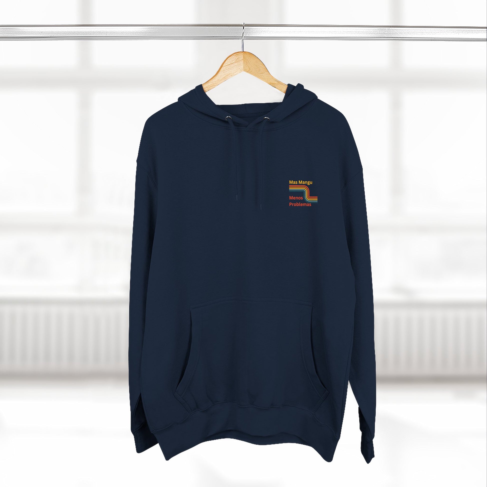 'Mas Mangu, Menos Problemas' Motivational Sweatshirt for Comfort and Style - Little Story Co.